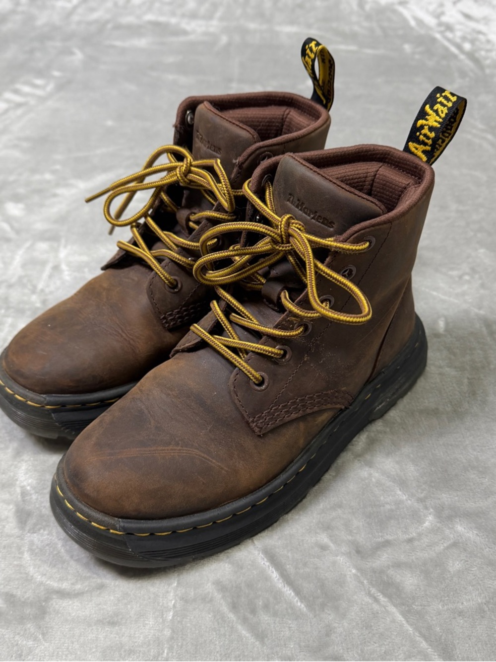 Dr. Martens Crewson Chukka Leather Dark Brown Unisex Boot M4/L5